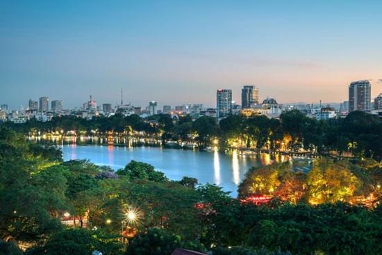 مبيت وإفطار هانوي Hoan Kiem Lake View المظهر الخارجي الصورة